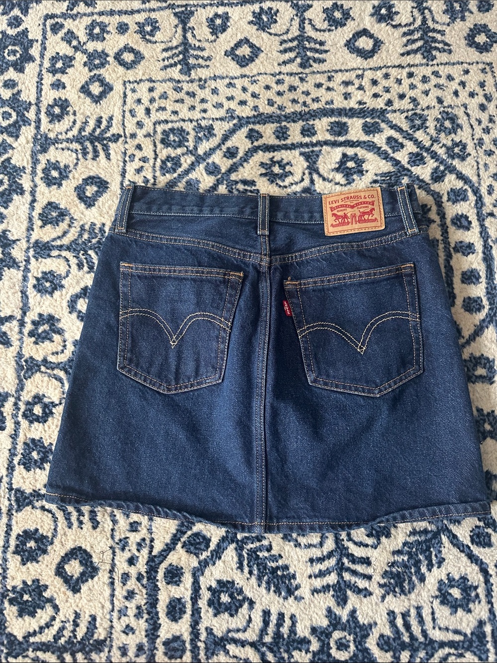 Levi's Dark Denim low rise Mini Skirt